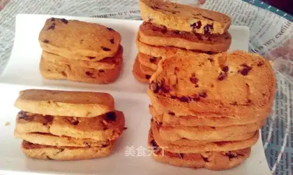 Handmade cranberry cookies