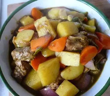 Curry beef