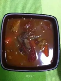Tomato beef soup