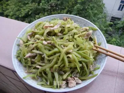 lentils fried meat