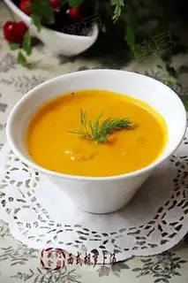 Western carrot soup