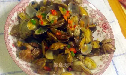 Spicy clams