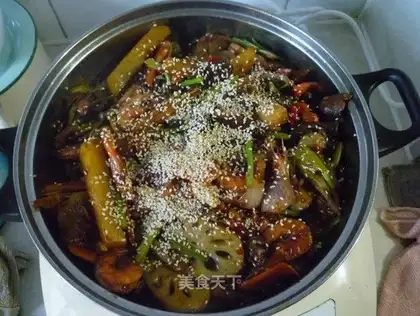 Spicy shrimp from a dry pot