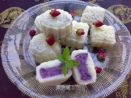 Potato ice mooncake
