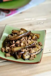 Meat and eggplant