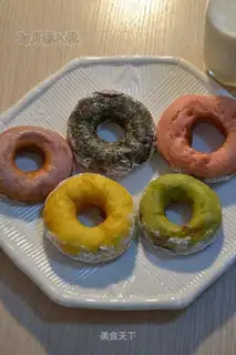 Five-ring donuts for the Olympics