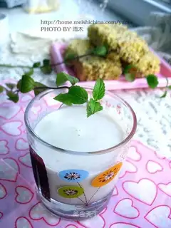 Green bean milk