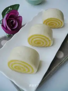 Pumpkin roll