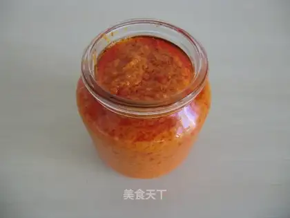 Homemade garlic pepper sauce