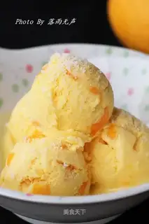Coconut mango ice cream