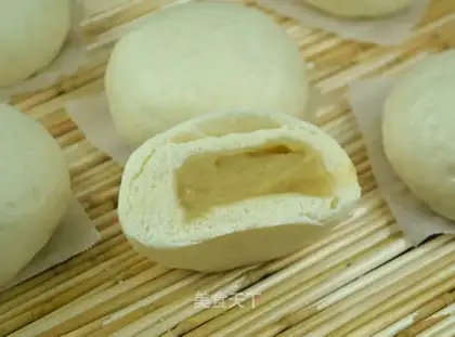 Milky Lotus