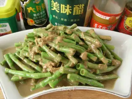 Pelican soybeans