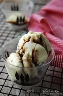 Vanilla ice cream