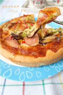 Coconut sausage mushroom pizza