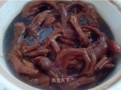 Duck claws