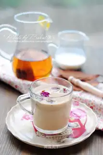 Rose milk tea