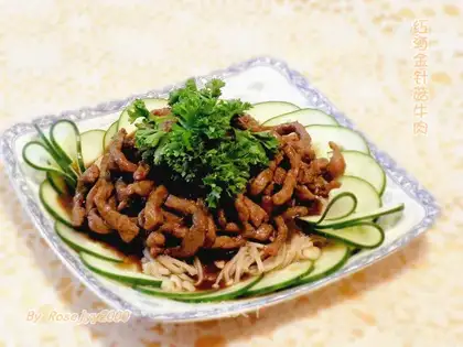 Wine and gin and mushroom beef