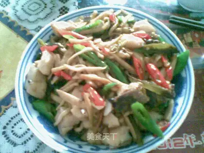 Porridge mushrooms, fried fish