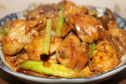 Spicy, dry chicken