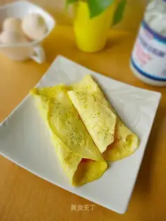 Cheese egg rolls