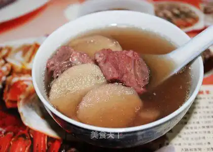 Red bean powdered bone soup