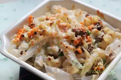 Cheese and pasta