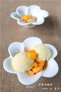 Mango ice cream