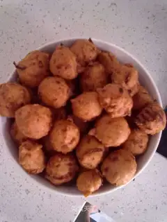 Tofu slag, pork and shrimp balls