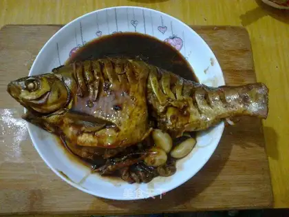 Red-burned mackerel