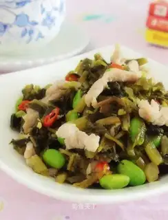 Bean pickles and fried meat
