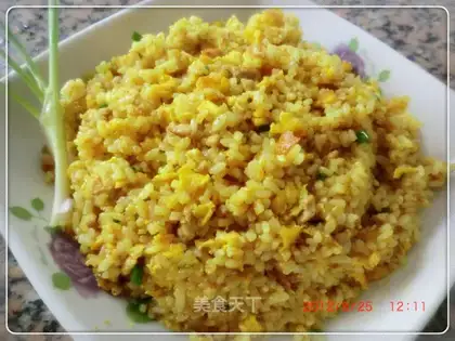 Meat curry fried rice