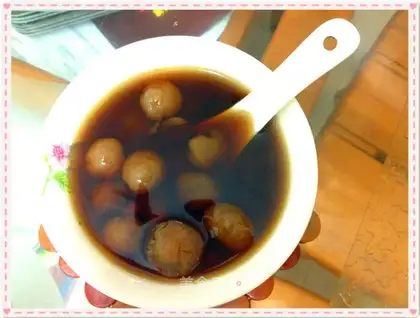 Quaffle, red sugar soup