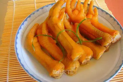 Chicken claws