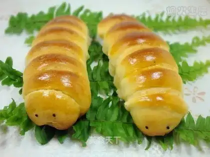 caterpillar bean bread