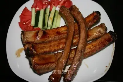 Tin paper roasted ribs