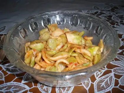 Spiced crispy melon peel