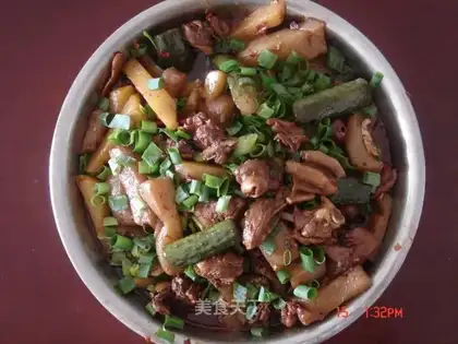 Roasted duck with ground taro