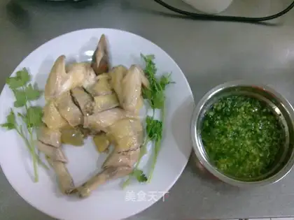 White-cut chicken with ginger and onion