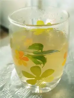 Caoshanhu herbal tea jelly