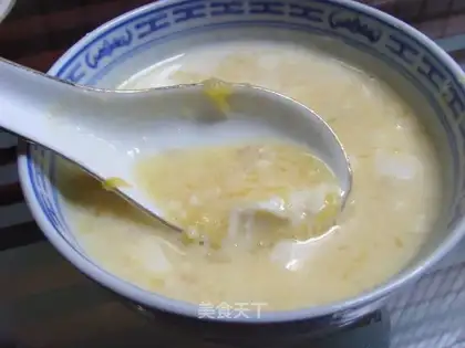 milk-flavored pumpkin tofu soup