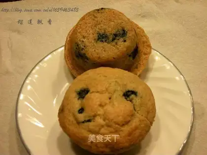 blueberry muffin