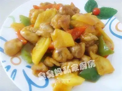 Sweet and sour pork with spicy pineapple