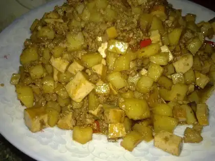 stir-fried mixed sauce with rice