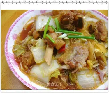 Stewed duck with Chinese cabbage and vermicelli