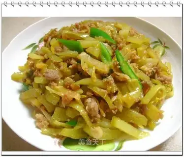 Sauerkraut minced pork