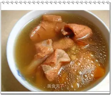 Stewed lean meat with Smilax glabra