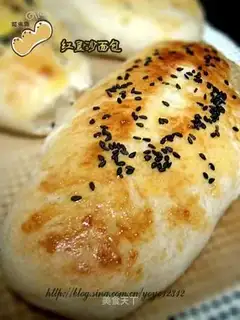 Red bean paste bread