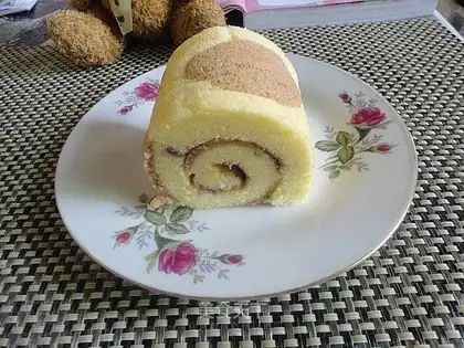 Cow and blueberry rolls
