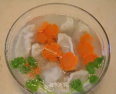 Frozen mushroom pork dumplings