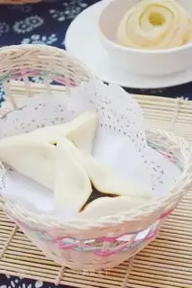 Sugar Triangle
